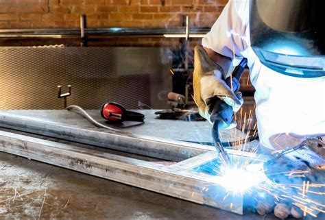 metal fabricators flushing ny